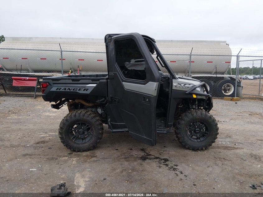 2027 Polaris Ranger Xp VIN: 4XARRM99V8033200 Lot: 45614921