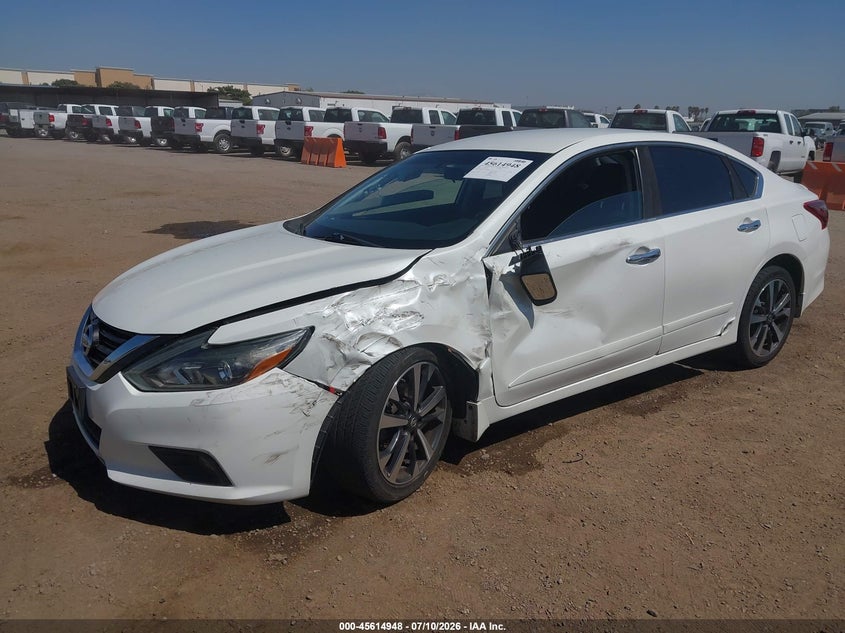 2017 Nissan Altima 2.5 Sr 1N4AL3AP2HN324435 photo 1