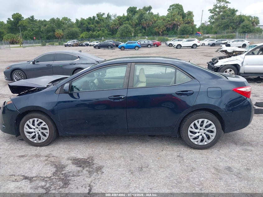 2017 Toyota Corolla Le VIN: 5YFBURHE8HP728457 Lot: 45614982