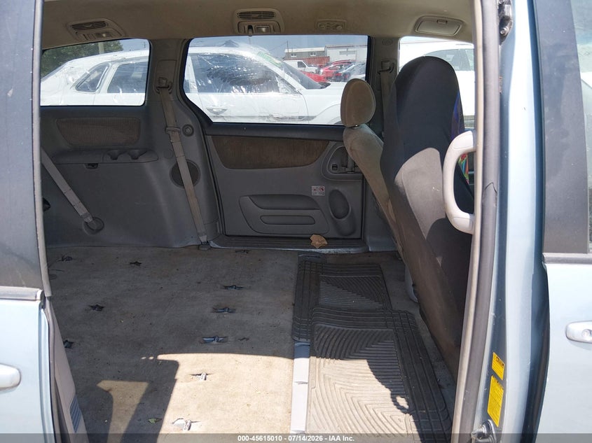 AtlanticExpress - Toyota Sienna