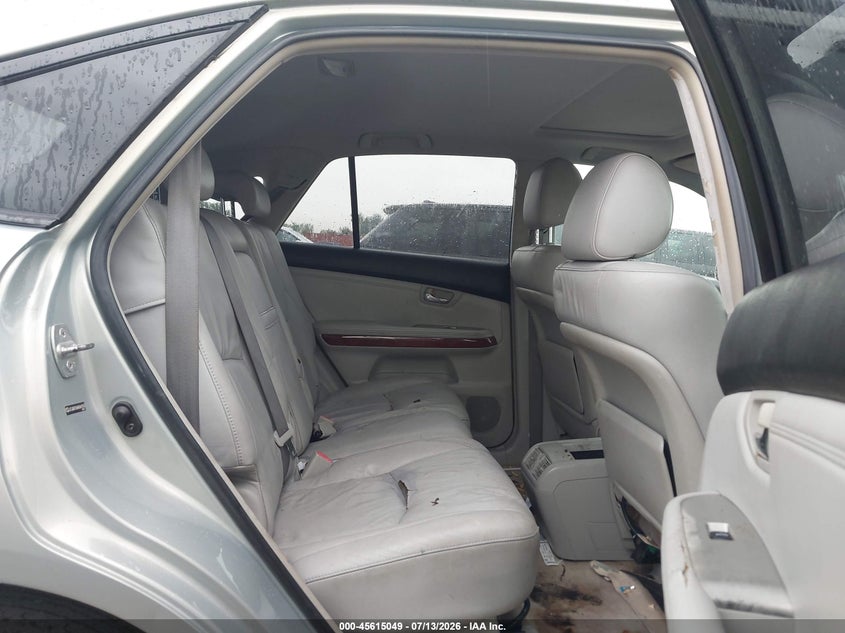 2004 LEXUS RX 330 auction photo 8