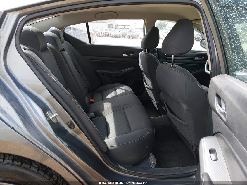 2020 NISSAN ALTIMA auction photo 8