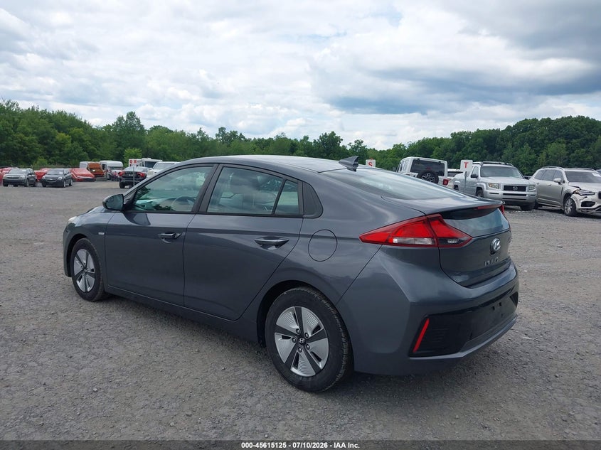 AtlanticExpress - Hyundai Ioniq Hybrid