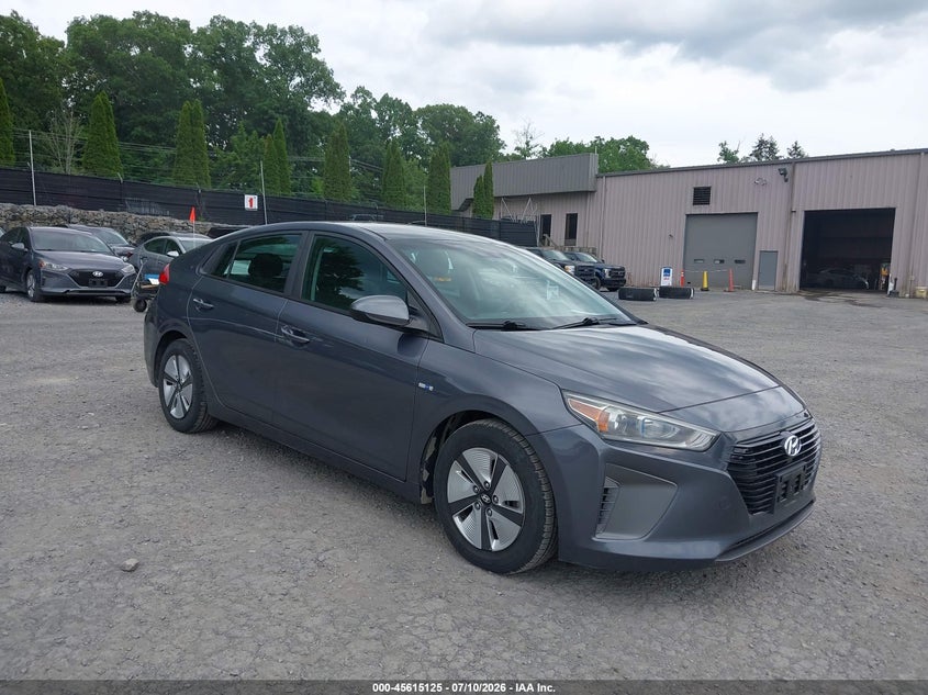 2018 HYUNDAI IONIQ HYBRID BLUE — Photo gallery