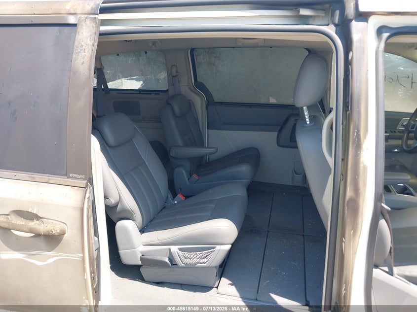2008 Chrysler Town & Country Touring VIN: 2A8HR54P98R729704 Lot: 45615149