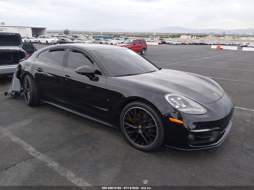 2023 Porsche 4/4 Platinum Edition/platinum Edition