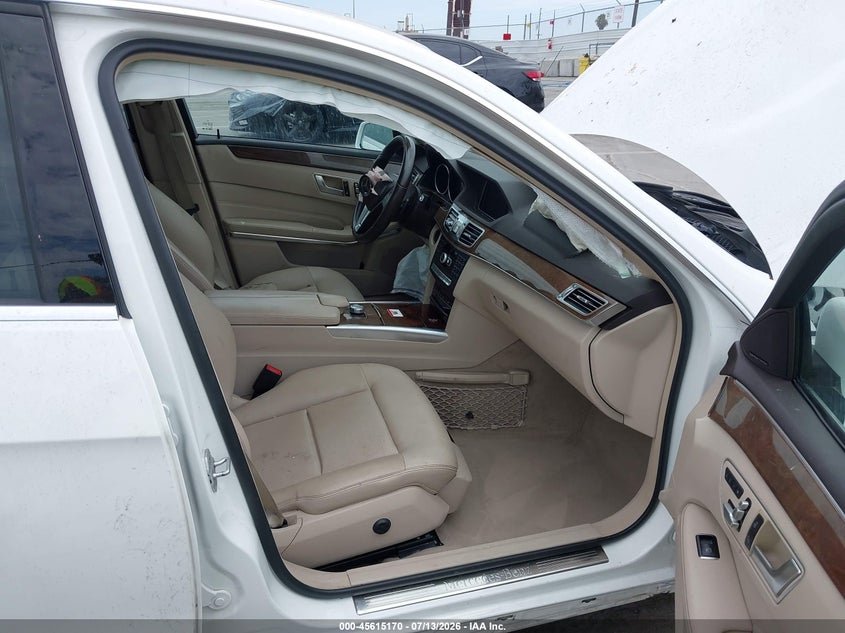 AtlanticExpress - Mercedes-Benz E-Class