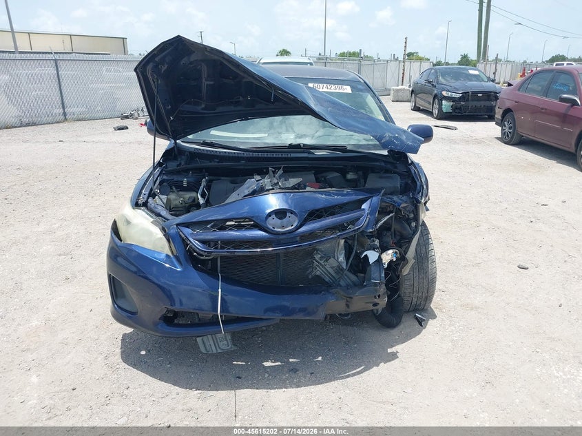 2012 TOYOTA COROLLA auction photo 6