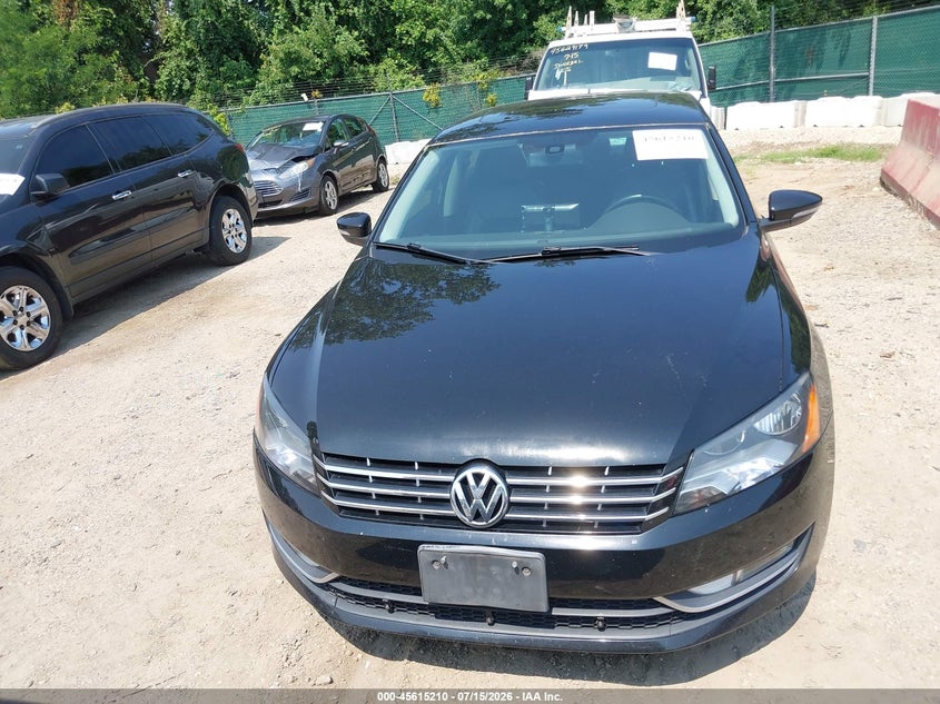 2014 Volkswagen Passat 1.8T Sel Premium VIN: 1VWCT7A35EC006370 Lot: 45615210