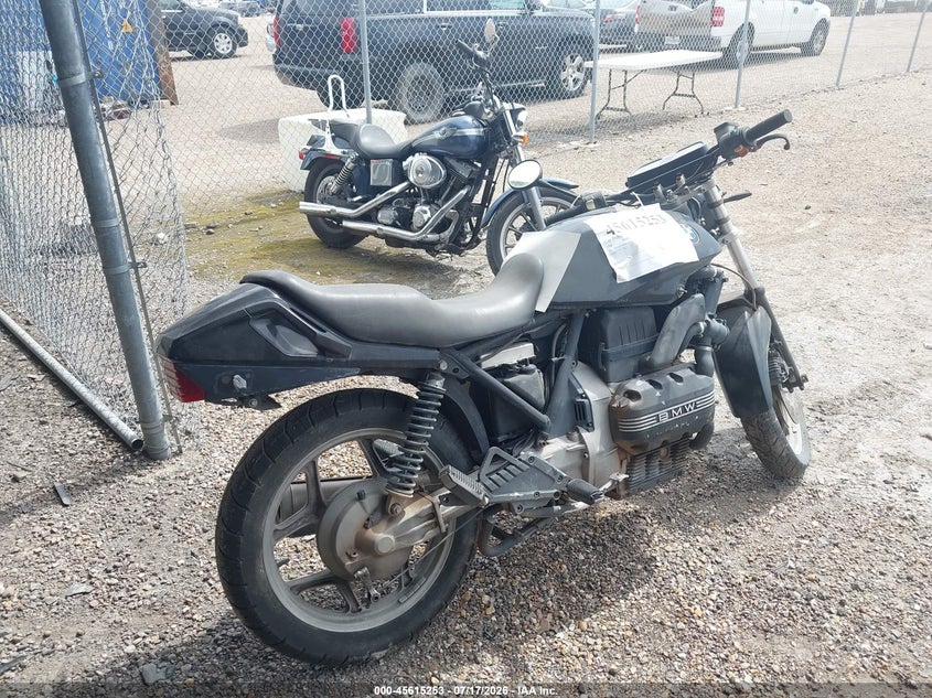 1988 BMW K75 auction photo 4