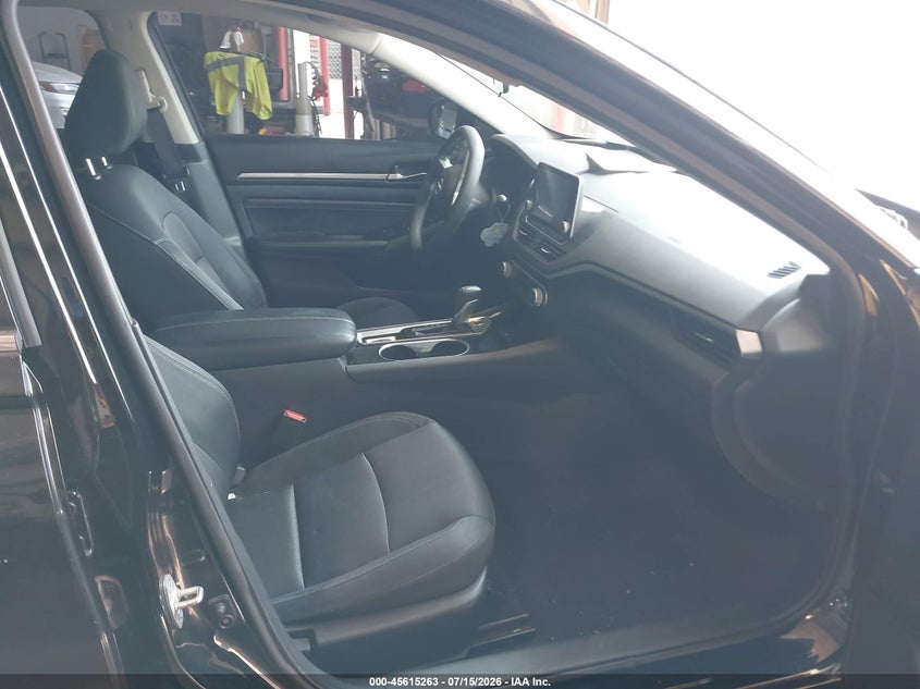 2021 NISSAN ALTIMA auction photo 5