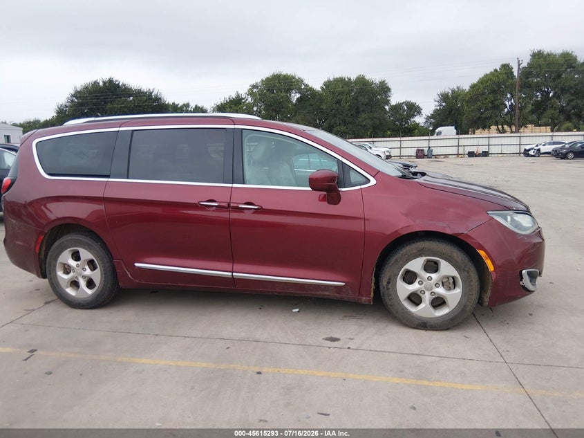 CHRYSLER PACIFICA - zdjęcie 13