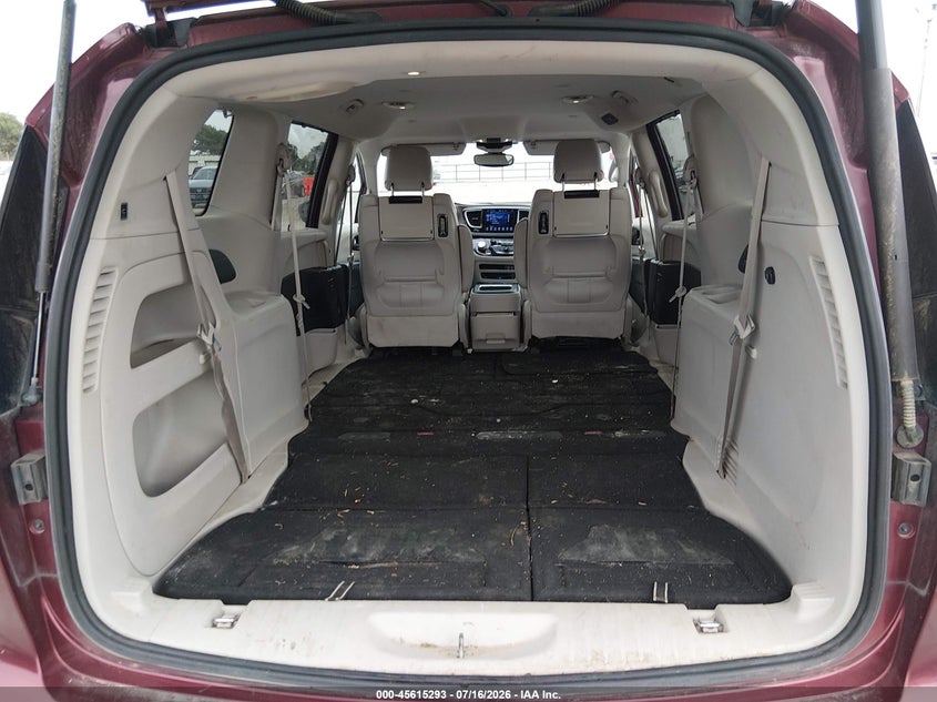 CHRYSLER PACIFICA - zdjęcie 17