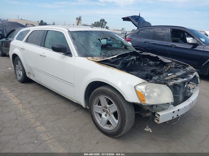 2007 DODGE MAGNUM auction photo 1