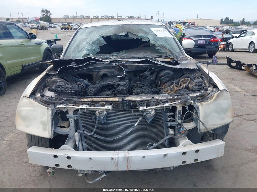 2007 DODGE MAGNUM auction photo 6