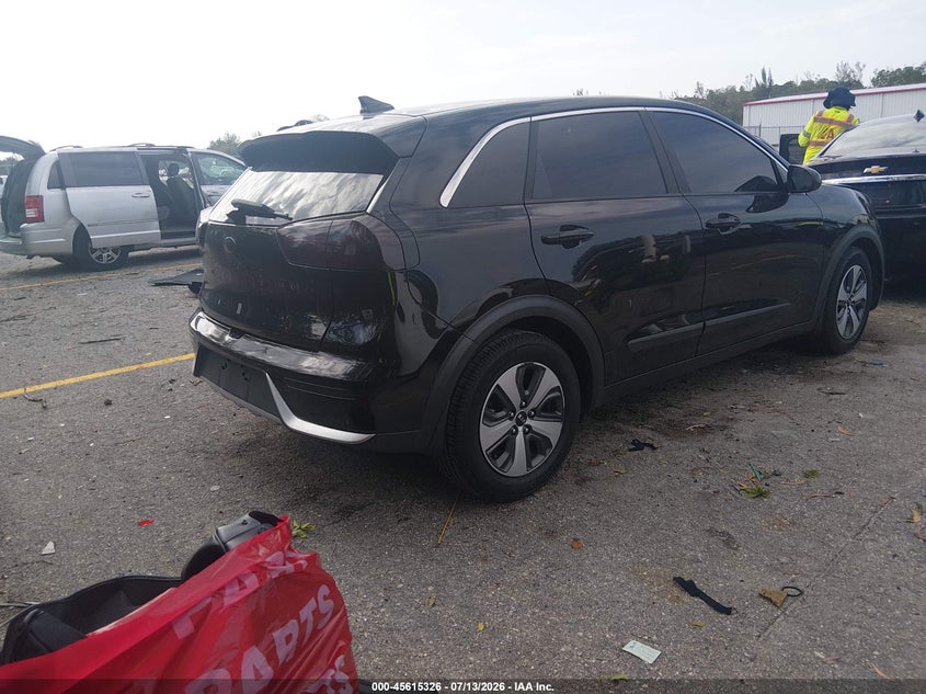 Vin: kndcb3lc5h5066511, lot: 46113776, kia niro fe 20174