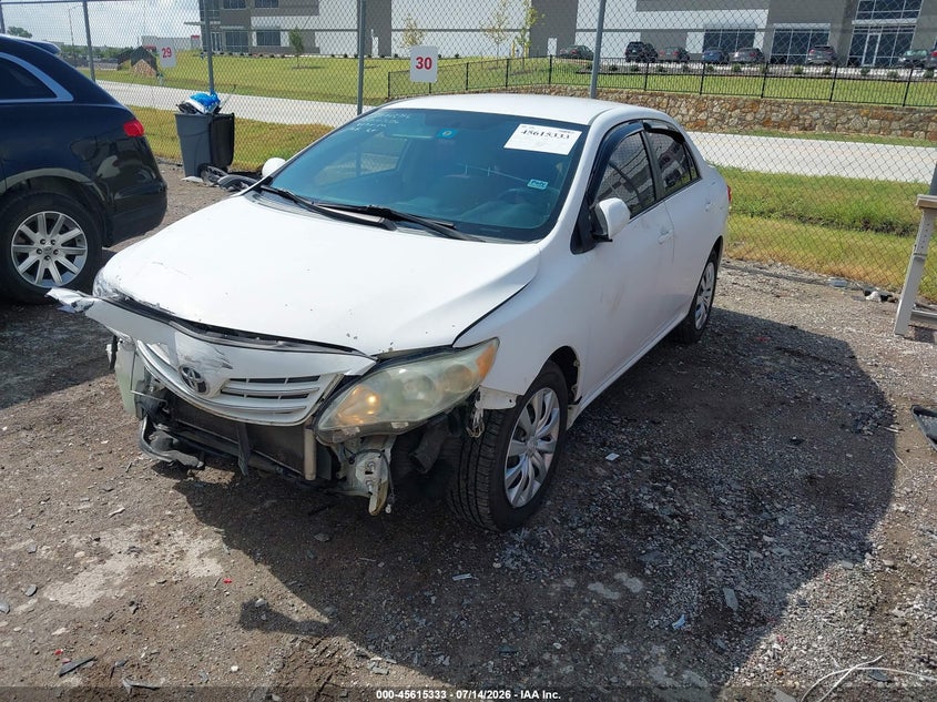 2013 Toyota Corolla, Обычный износ, IAAI, VIN 2T1BU4EE6DC937410 — фото 2
