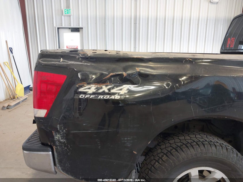 2005 Nissan Titan Se VIN: 1N6AA06BX5N565731 Lot: 45615348