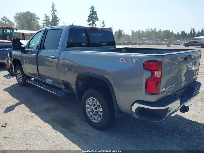 2025 CHEVROLET SILVERADO 2500HD auction photo 3