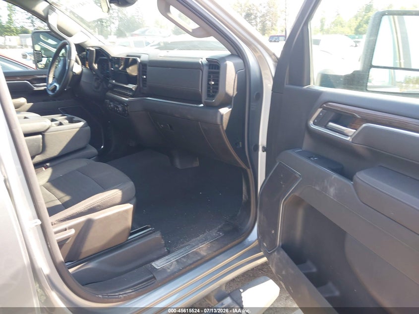 2025 CHEVROLET SILVERADO 2500HD auction photo 5