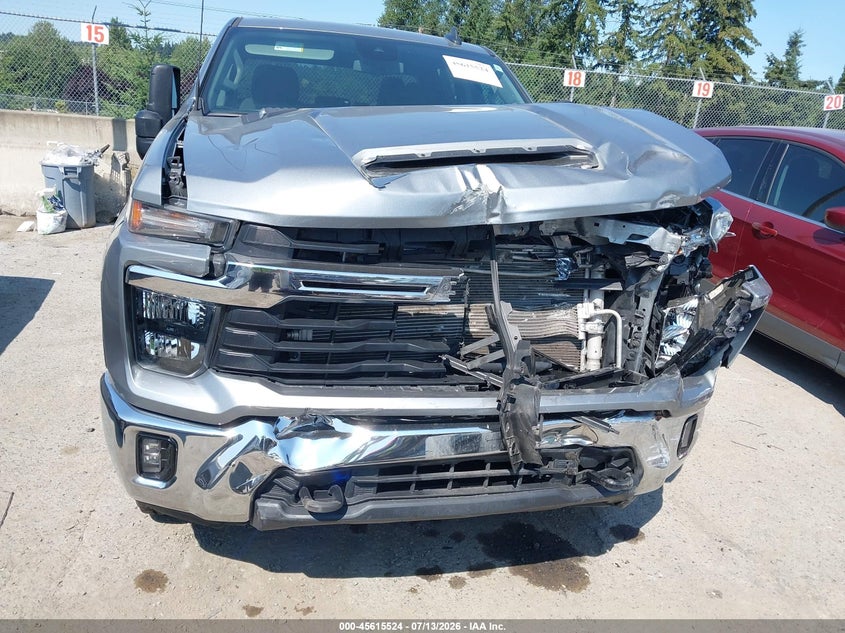 2025 CHEVROLET SILVERADO 2500HD auction photo 6
