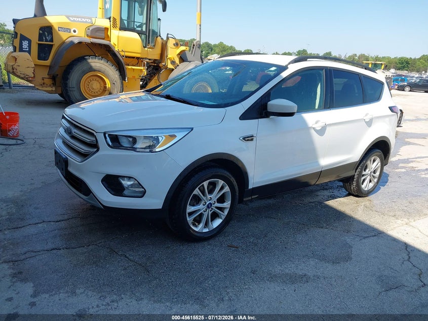 Vin: 1fmcu9gd1jud08735, lot: 46113975, ford escape se 20182