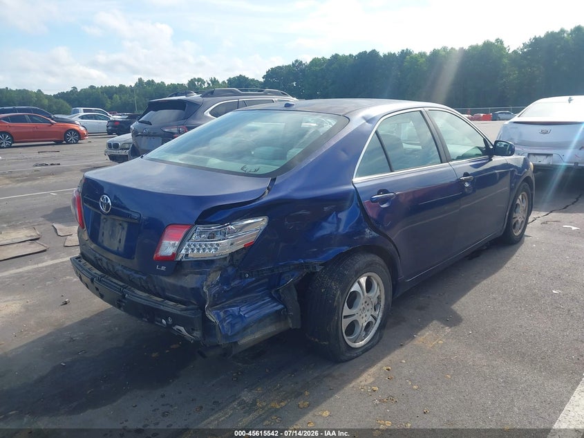 2011 TOYOTA CAMRY auction photo 4