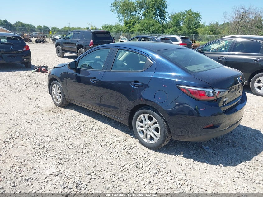 Vin: 3mydlbzv8gy132735, lot: 46114052, scion ia 20163