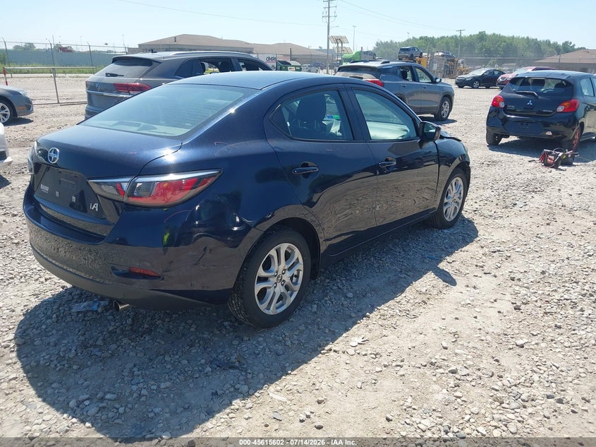 Vin: 3mydlbzv8gy132735, lot: 46114052, scion ia 20164