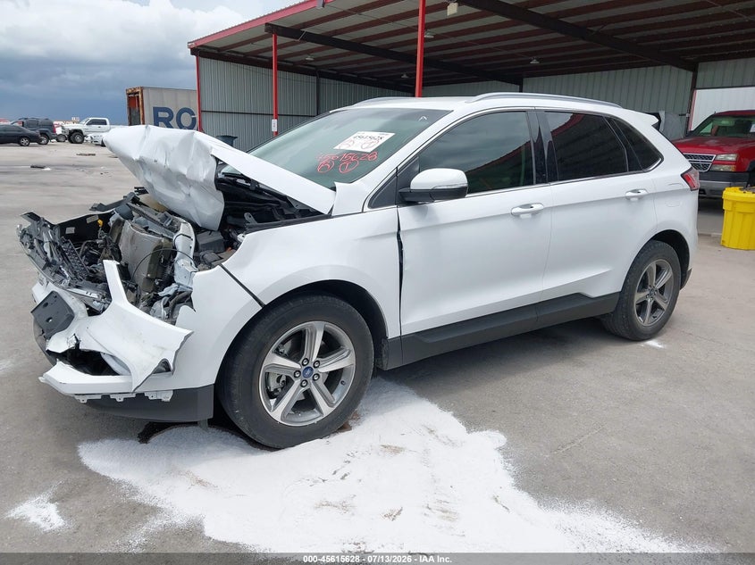 2020 FORD EDGE auction photo 2