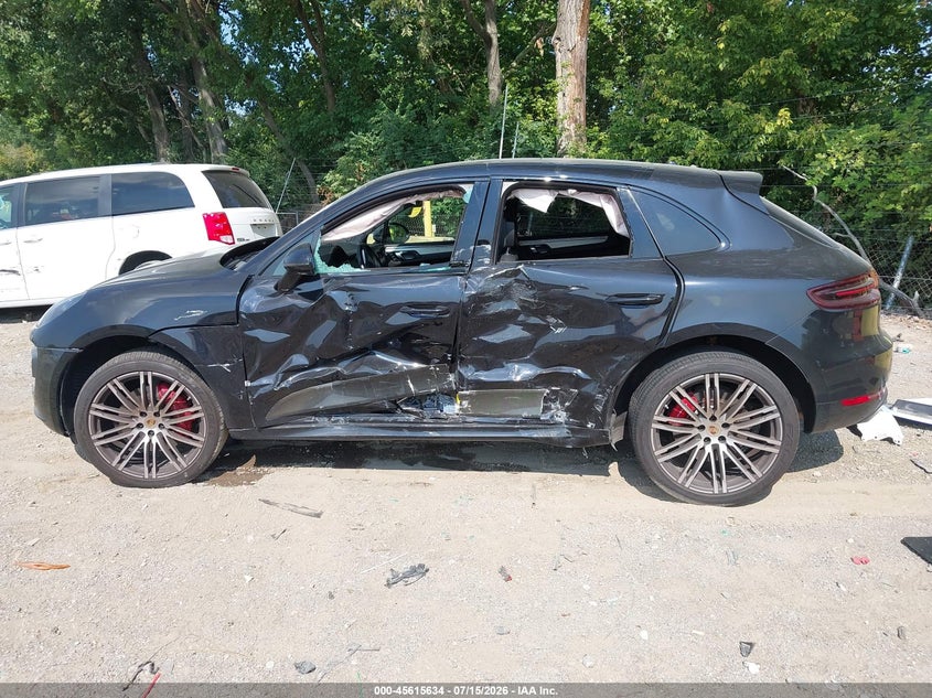 PORSCHE MACAN - zdjecie 14