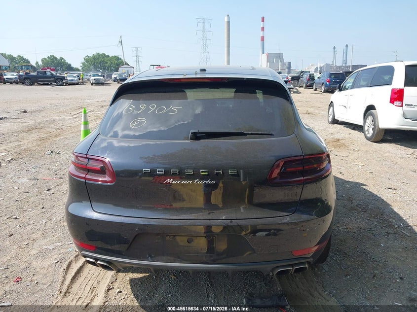 PORSCHE MACAN - zdjecie 16
