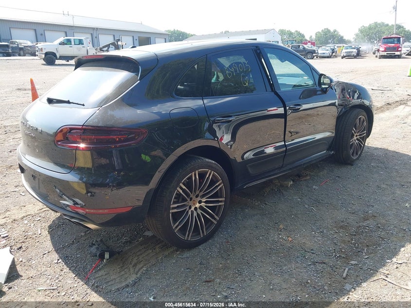 2015 PORSCHE MACAN auction photo 4