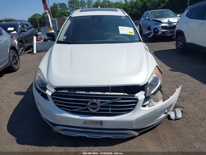 VOLVO XC60 - zdjęcie 11