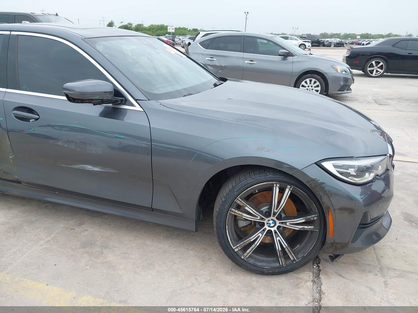 2019 BMW 330I auction photo 6