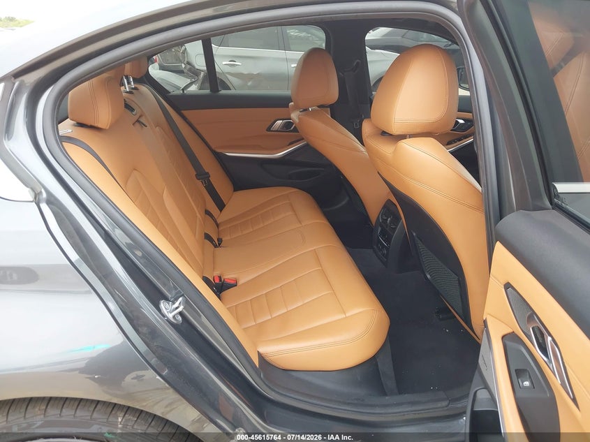 2019 BMW 330I auction photo 8