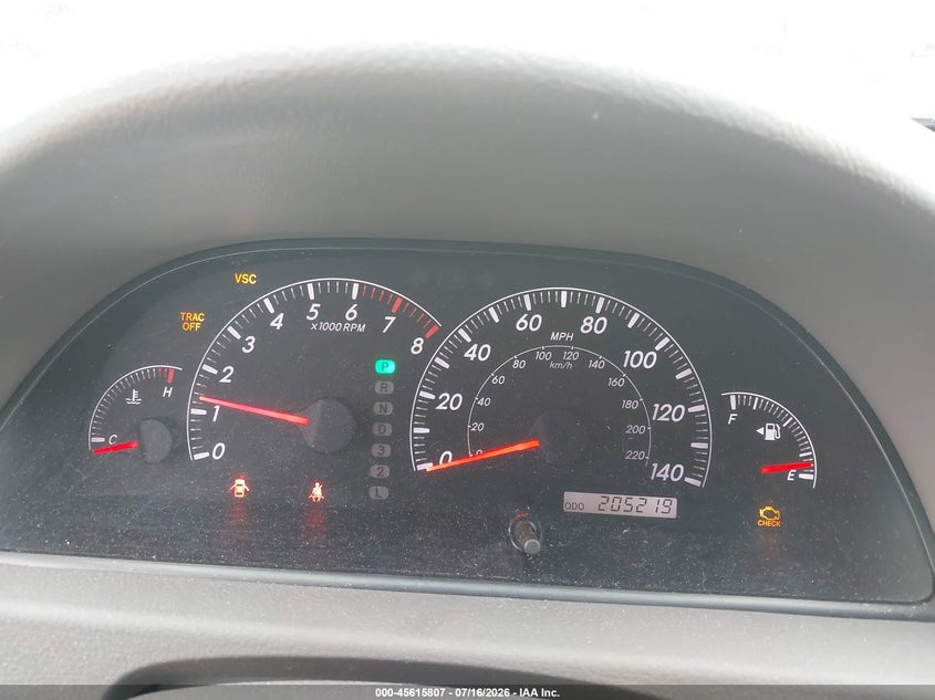 2005 TOYOTA CAMRY auction photo 7