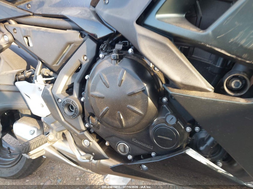 2025 Kawasaki Ex650 P VIN: ML5EXEP15SDAF5853 Lot: 45615813