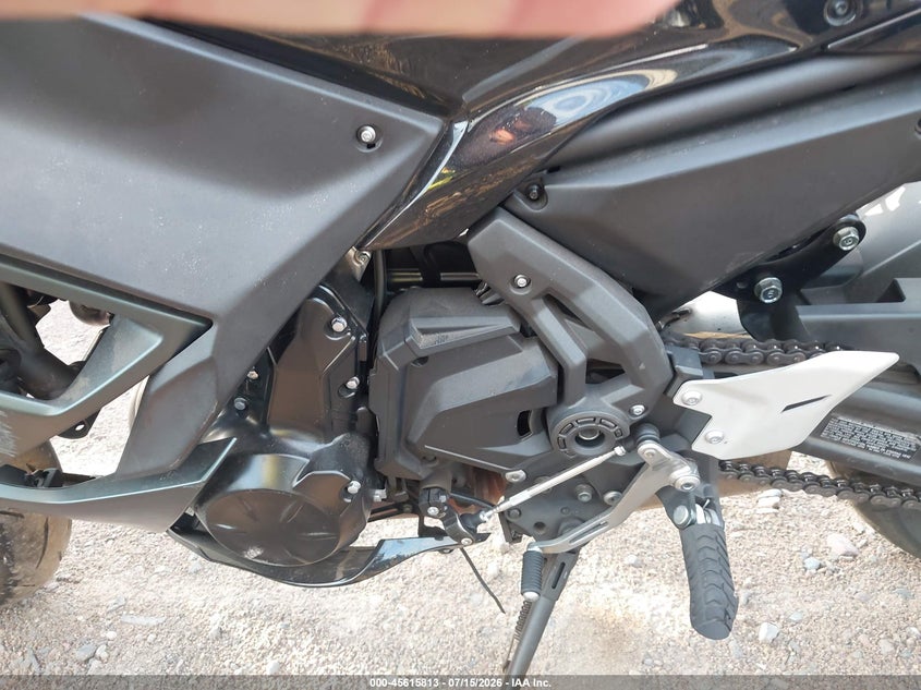 2025 Kawasaki Ex650 P VIN: ML5EXEP15SDAF5853 Lot: 45615813