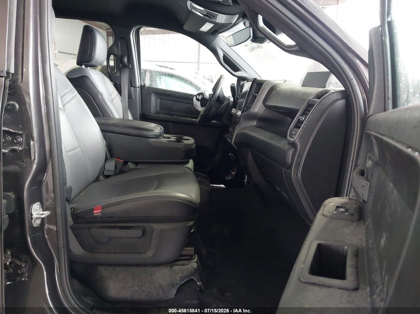2025 RAM 2500 auction photo 5