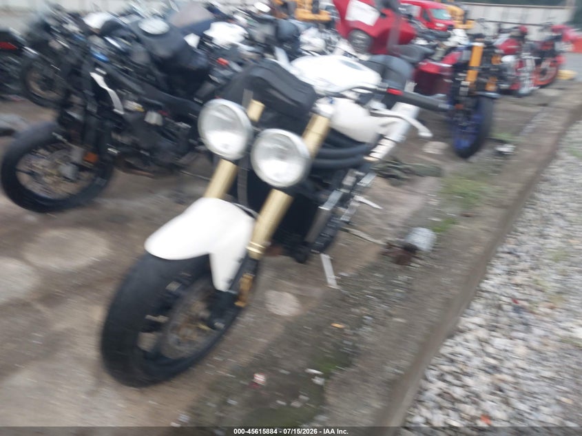 2007 TRIUMPH MOTORCYCLE SPEED auction photo 2