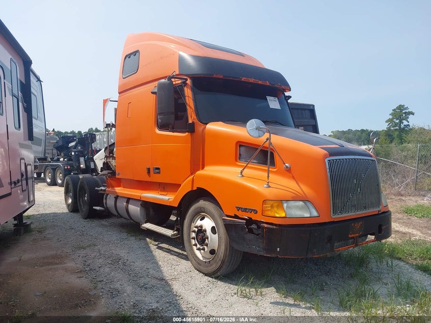 2002 Volvo Vn