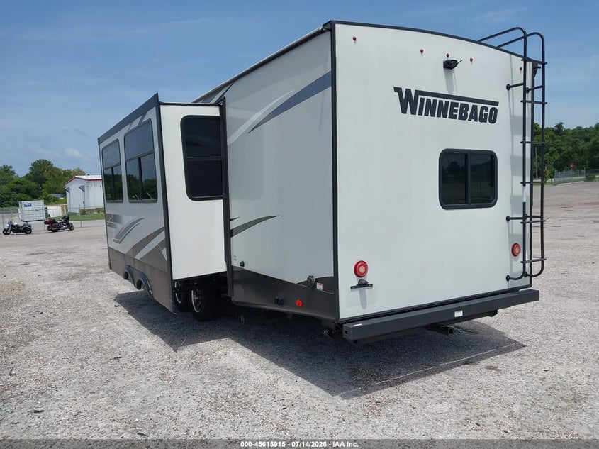 2021 WINNEBAGO VOYAGE TRAVEL TRAILER auction photo 3