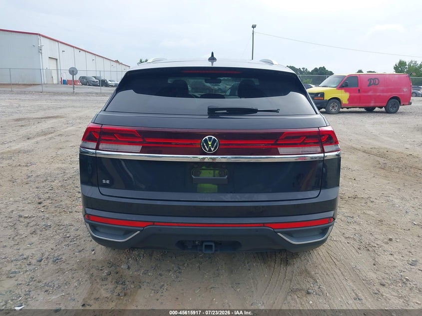 2024 Volkswagen Atlas Cross Sport (VIN: 1V2WE2CA7RC203263)