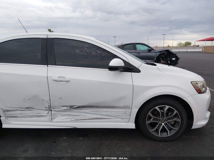 2017 Chevrolet Sonic Lt Auto VIN: 1G1JD5SH4H4105680 Lot: 45615941