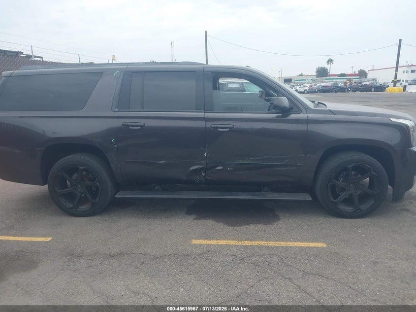 2017 GMC Yukon Xl Denali VIN: 1GKS1HKJ7HR123011 Lot: 45615967
