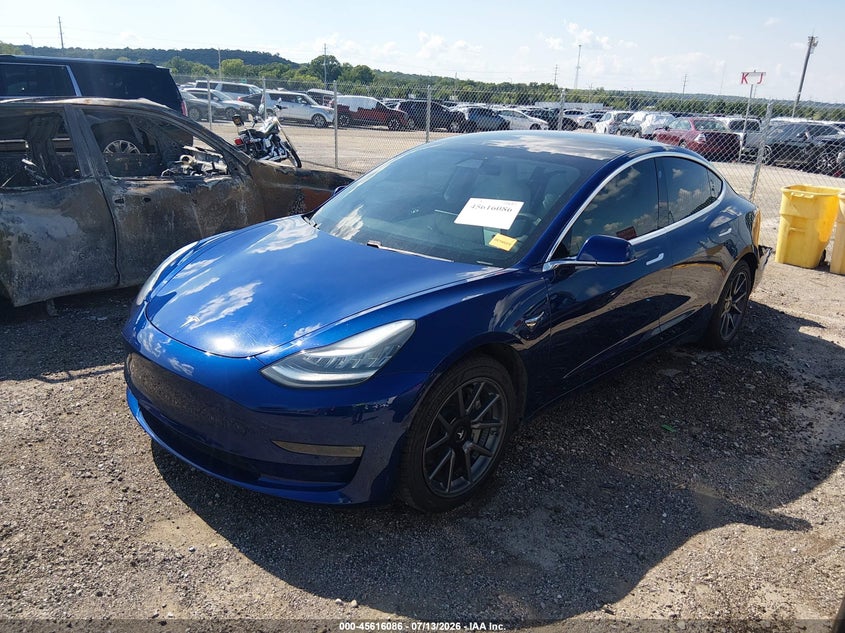 2020 Tesla Model 3, Удар сзади, IAAI, VIN 5YJ3E1EBXLF601081 — фото 2