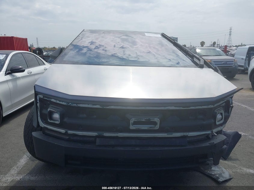 2025 Tesla Cybertruck All-Wheel Drive VIN: 7G2CEHED3SA073449 Lot: 45616127