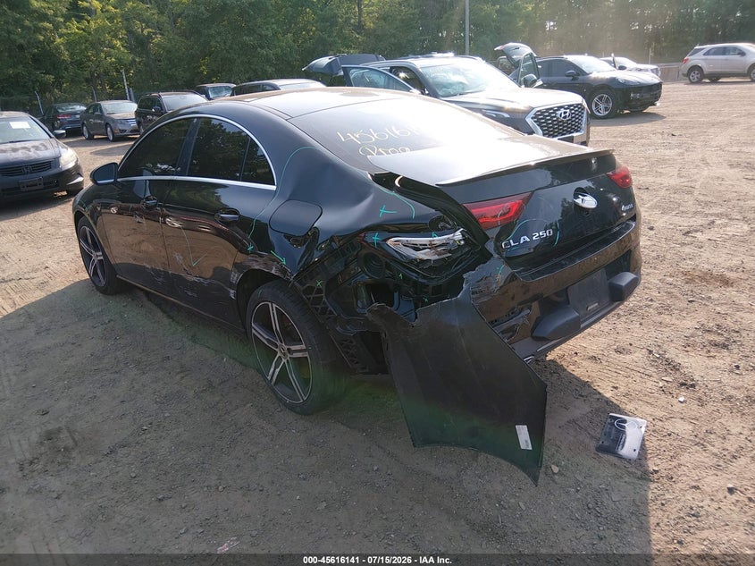 2020 MERCEDES-BENZ CLA 250 auction photo 3