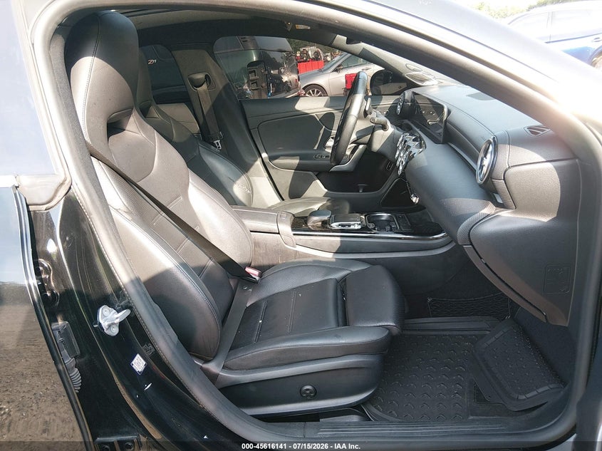 2020 MERCEDES-BENZ CLA 250 auction photo 5